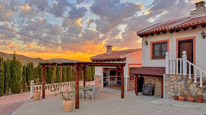 Image No.29-4 Bed Villa for sale