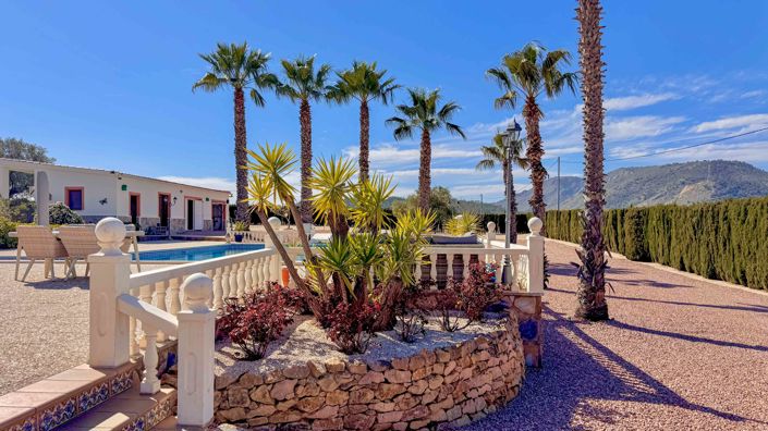Image No.34-4 Bed Villa for sale
