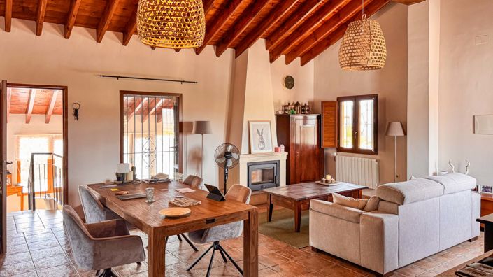 Image No.5-4 Bed Villa for sale