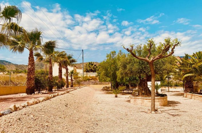 Image No.12-4 Bed Villa for sale