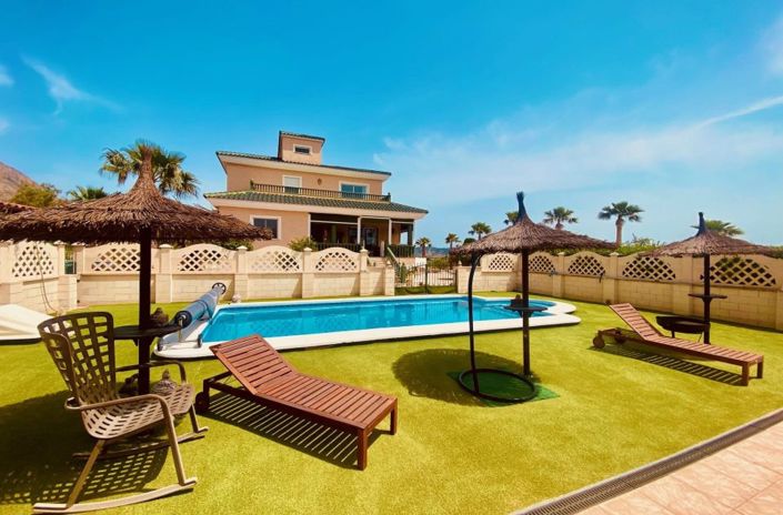 Image No.27-4 Bed Villa for sale