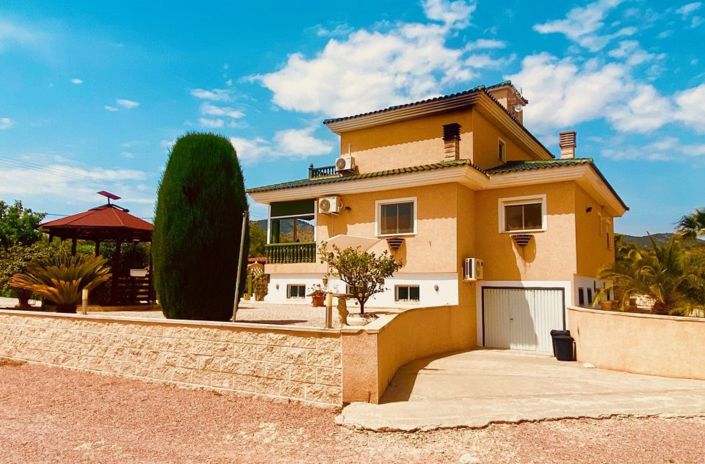 Image No.35-4 Bed Villa for sale
