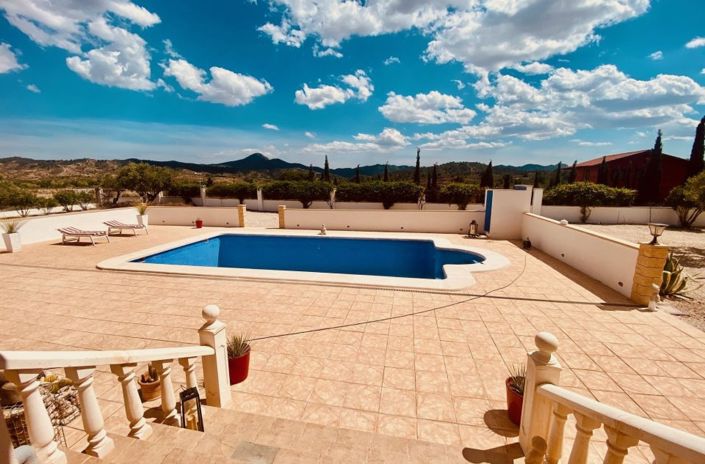 Image No.27-4 Bed Villa for sale