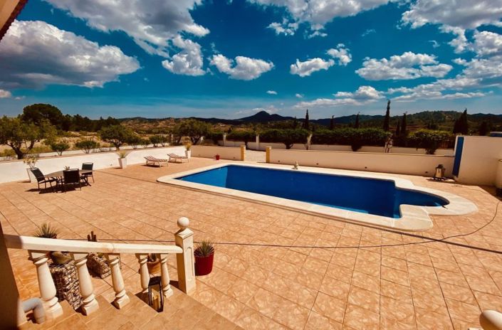 Image No.28-4 Bed Villa for sale