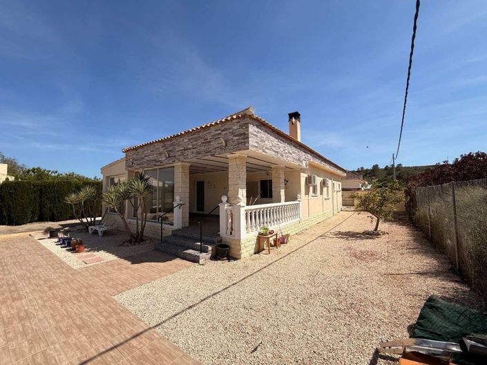 Image No.3-Villa de 3 chambres à vendre à Macisvenda