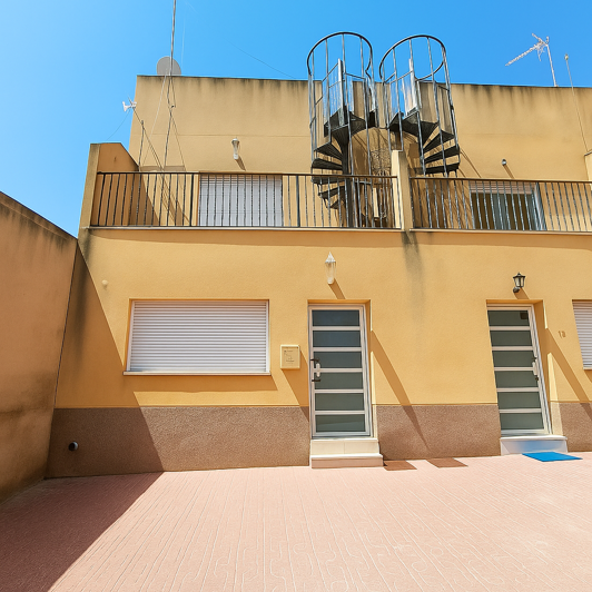 Image No.30-3 Bed Apartment for sale