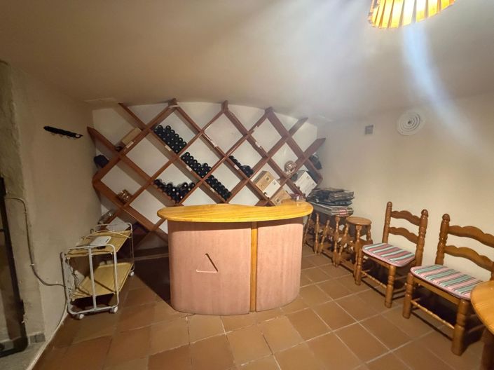 Image No.21-4 Bed Apartment for sale