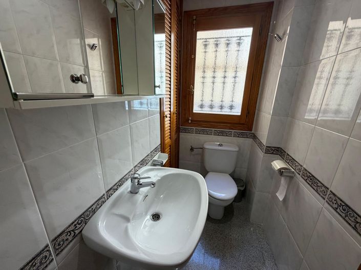 Image No.39-4 Bed Apartment for sale