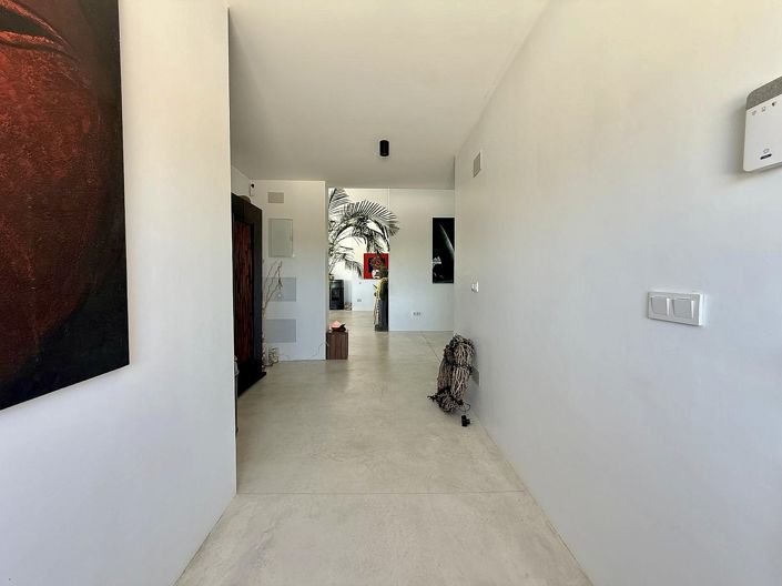 Image No.29-5 Bed Villa for sale