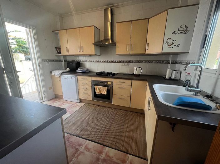 Image No.12-3 Bed Villa for sale