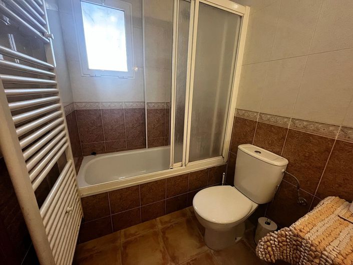 Image No.21-3 Bed Villa for sale