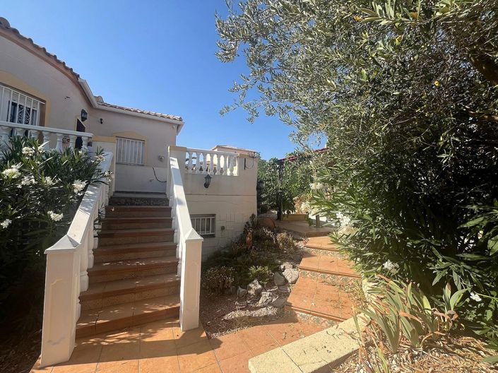 Image No.24-3 Bed Villa for sale