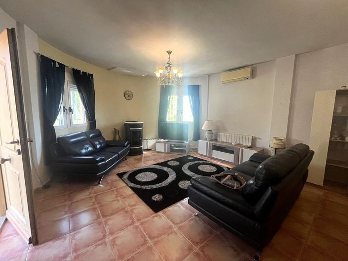 Image No.6-3 Bed Villa for sale
