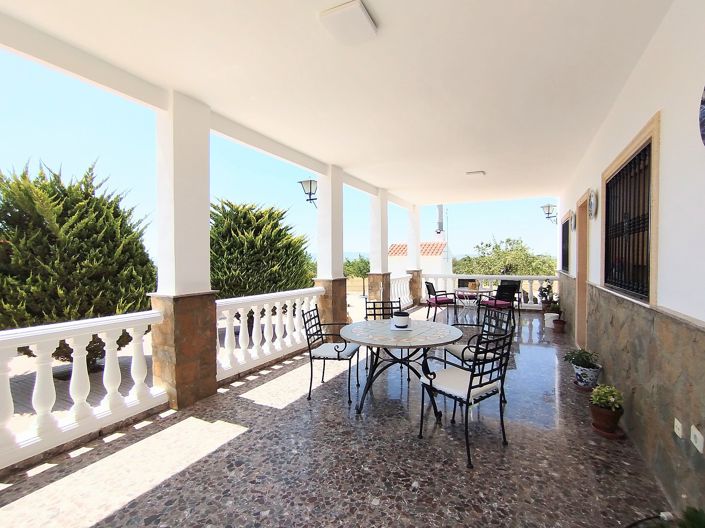 Image No.6-4 Bed Country House for sale