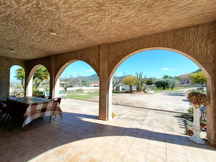 Image No.12-4 Bed Villa for sale