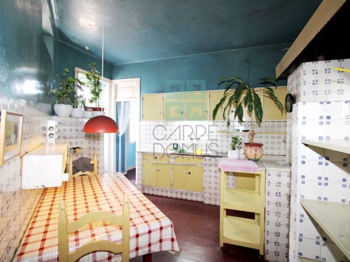 Image No.30-6 Bed House for sale