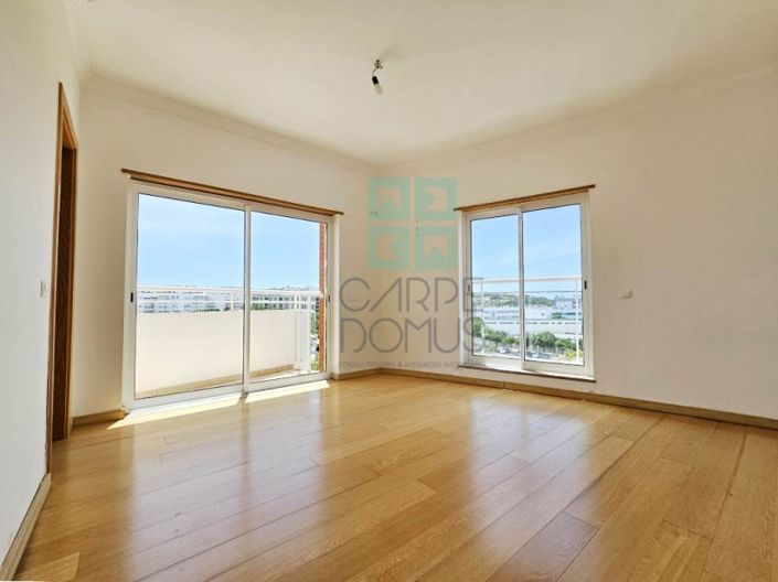 Image No.36-3 Bed Apartment for sale