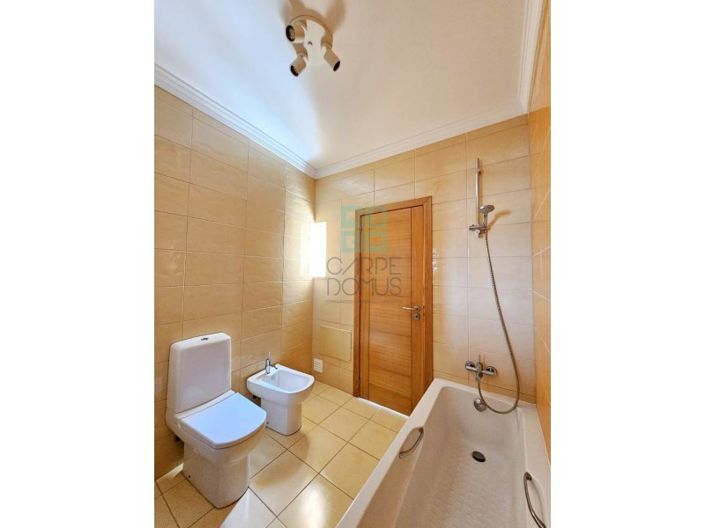 Image No.40-3 Bed Apartment for sale