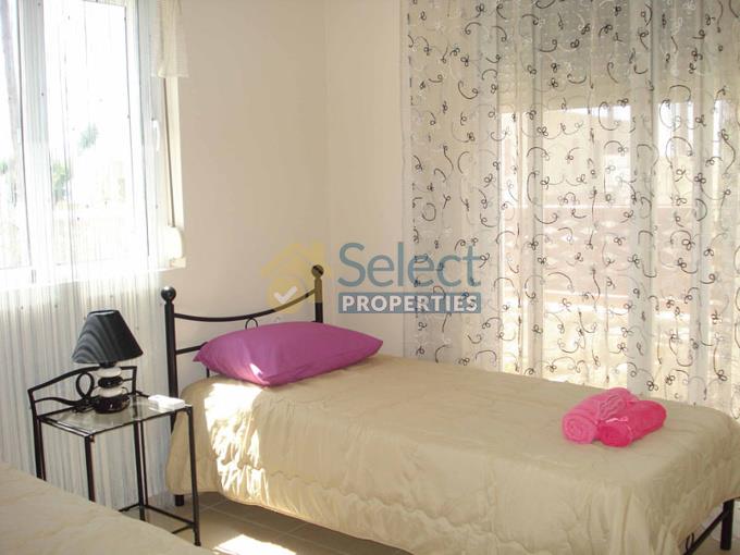 Image No.10-2 Bed Apartment for sale