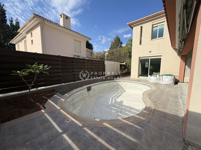 Image No.8-4 Bed Villa for sale