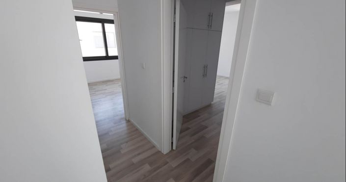 Image No.24-2 Bed Apartment for sale