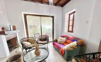 14interiorstone-house-for-sale-paphos-cyprus