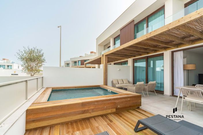 Image No.9-3 Bed Property for sale
