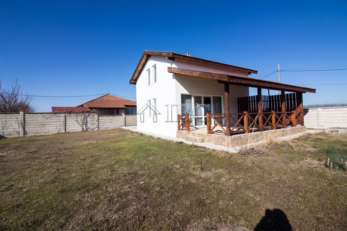 Image No.5-2 Bed House for sale