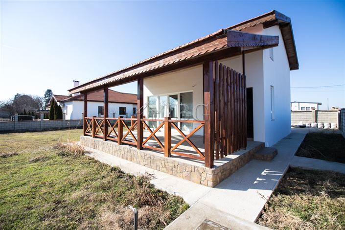 Image No.6-2 Bed House for sale