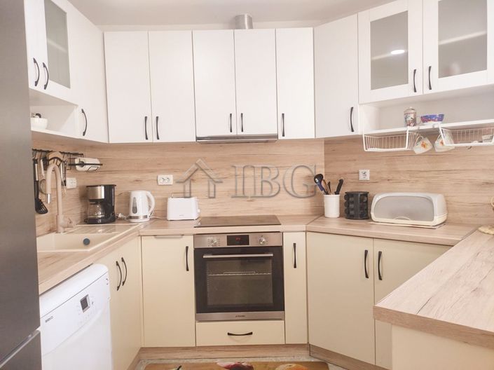 Image No.15-3 Bed House for sale