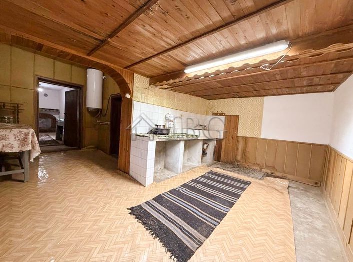 Image No.9-3 Bed House for sale
