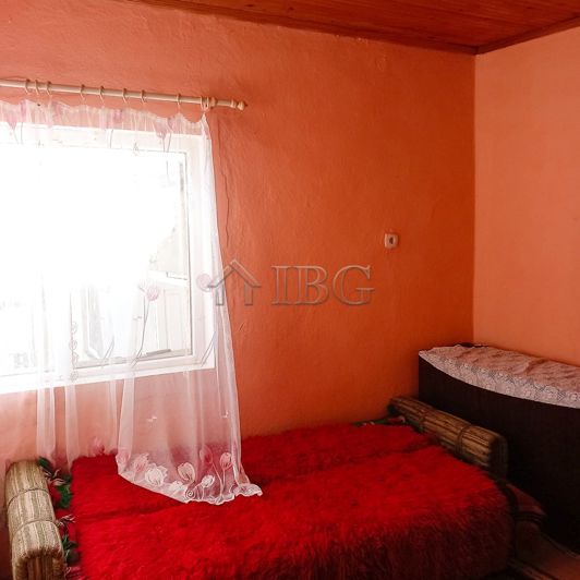 Image No.14-3 Bed House for sale