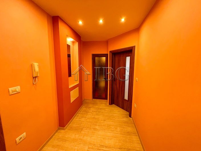Image No.9-Appartement de 2 chambres à vendre à Dobrich
