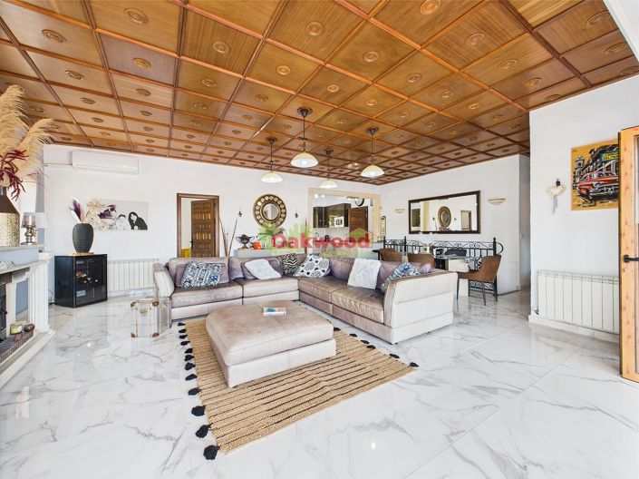 Image No.4-5 Bed Villa for sale