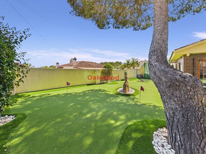 Image No.51-5 Bed Villa for sale