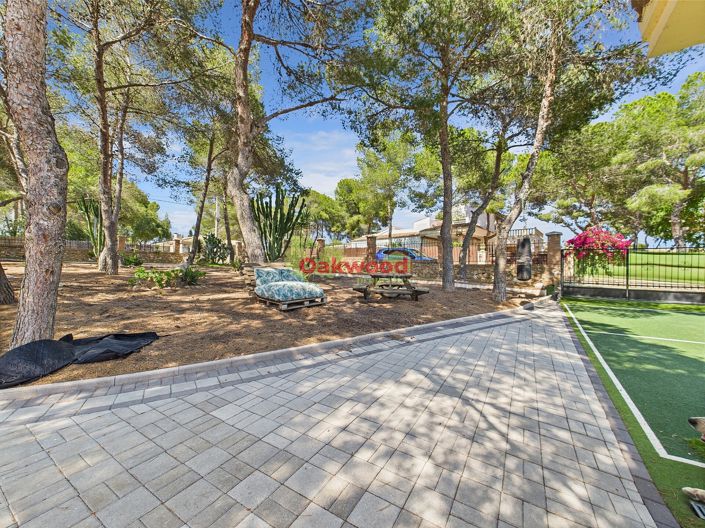 Image No.54-5 Bed Villa for sale