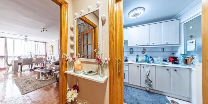 Image No.8-2 Bed Apartment for sale