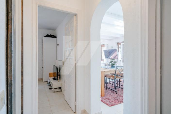 Image No.8-2 Bed Villa / Detached for sale