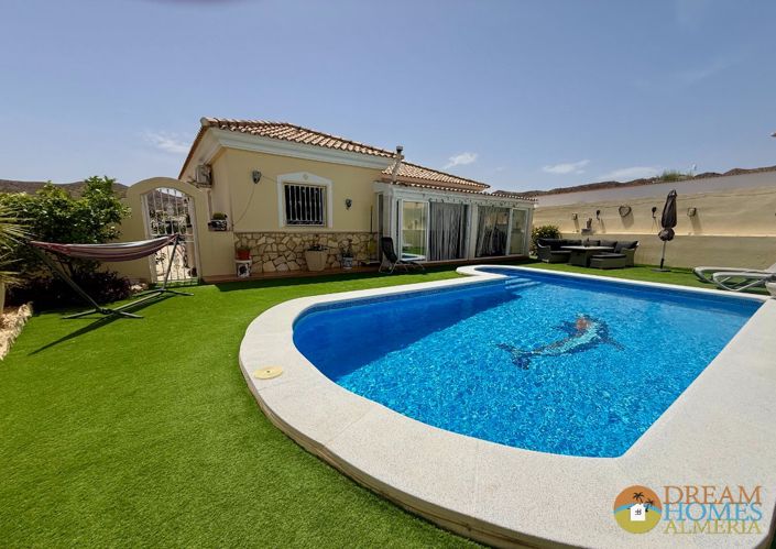 Image No.6-3 Bed Villa for sale