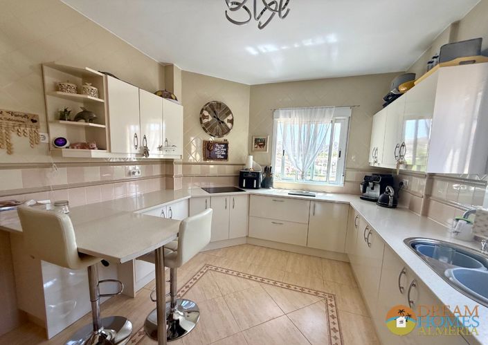 Image No.4-3 Bed Villa for sale