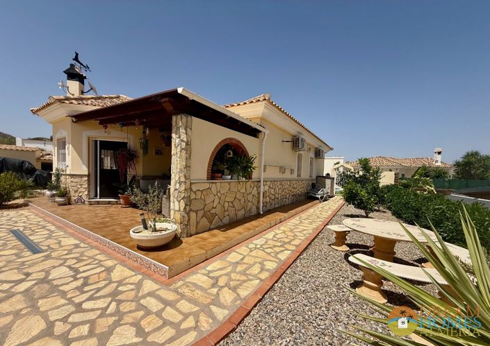 Image No.33-3 Bed Villa for sale