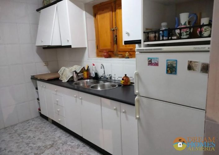 Image No.9-7 Bed Country House for sale