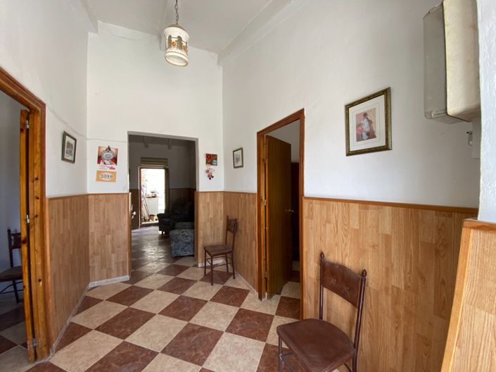 Image No.2-3 Bed Country House for sale