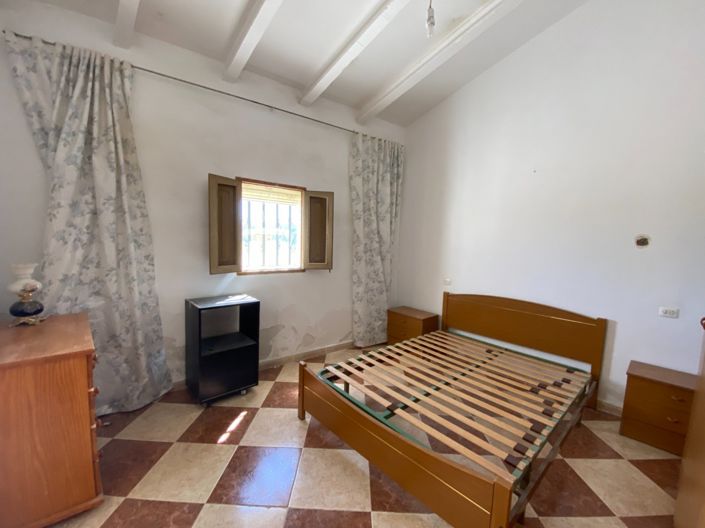 Image No.7-3 Bed Country House for sale