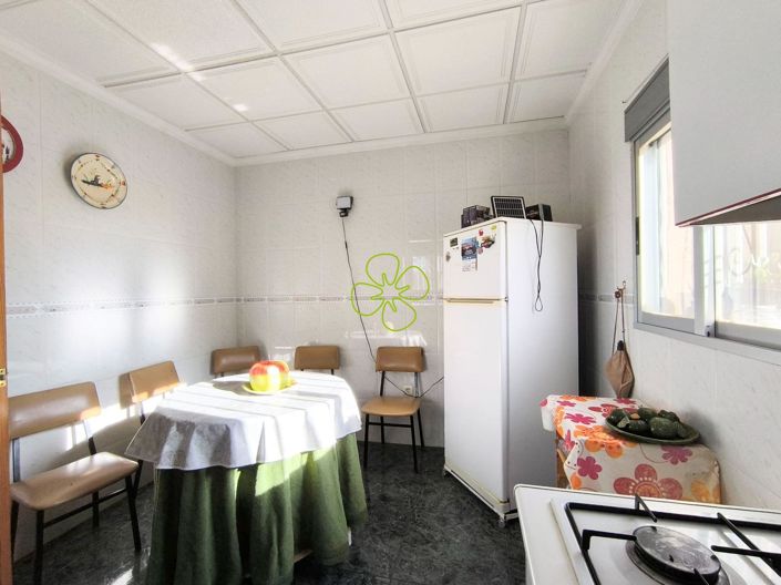 Image No.9-3 Bed Villa for sale
