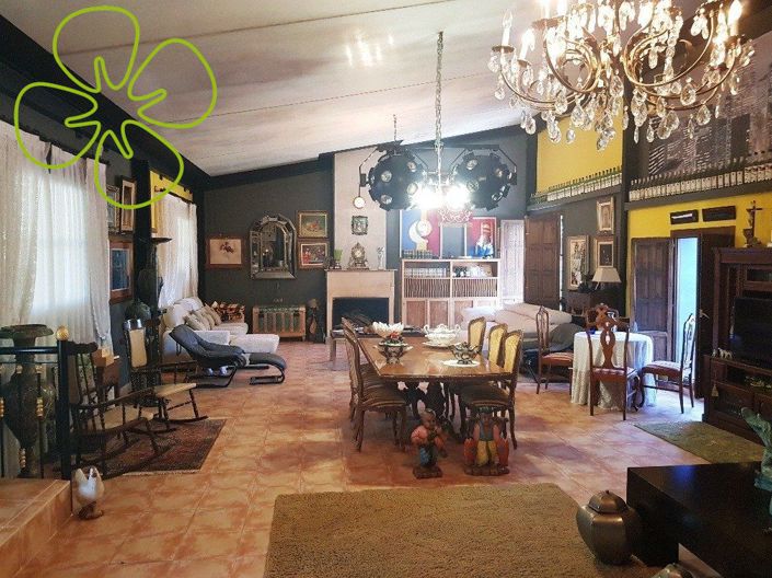Image No.20-4 Bed Country House for sale
