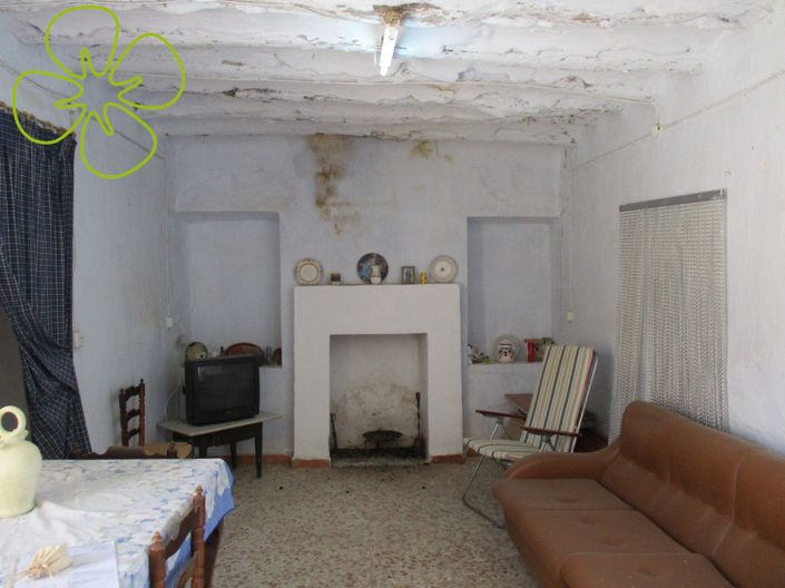 Image No.3-3 Bed Country House for sale