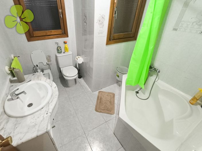 Image No.15-3 Bed Apartment for sale
