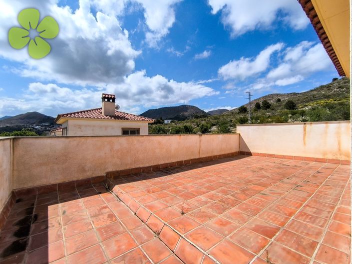 Image No.15-4 Bed Villa for sale