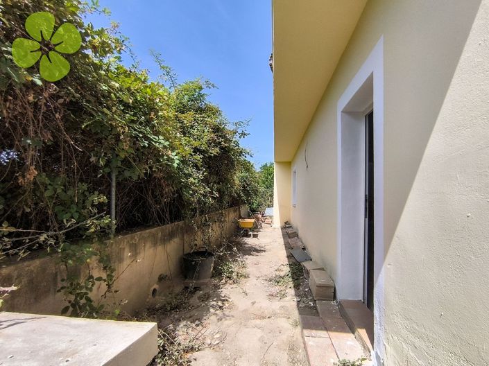 Image No.15-3 Bed Villa for sale